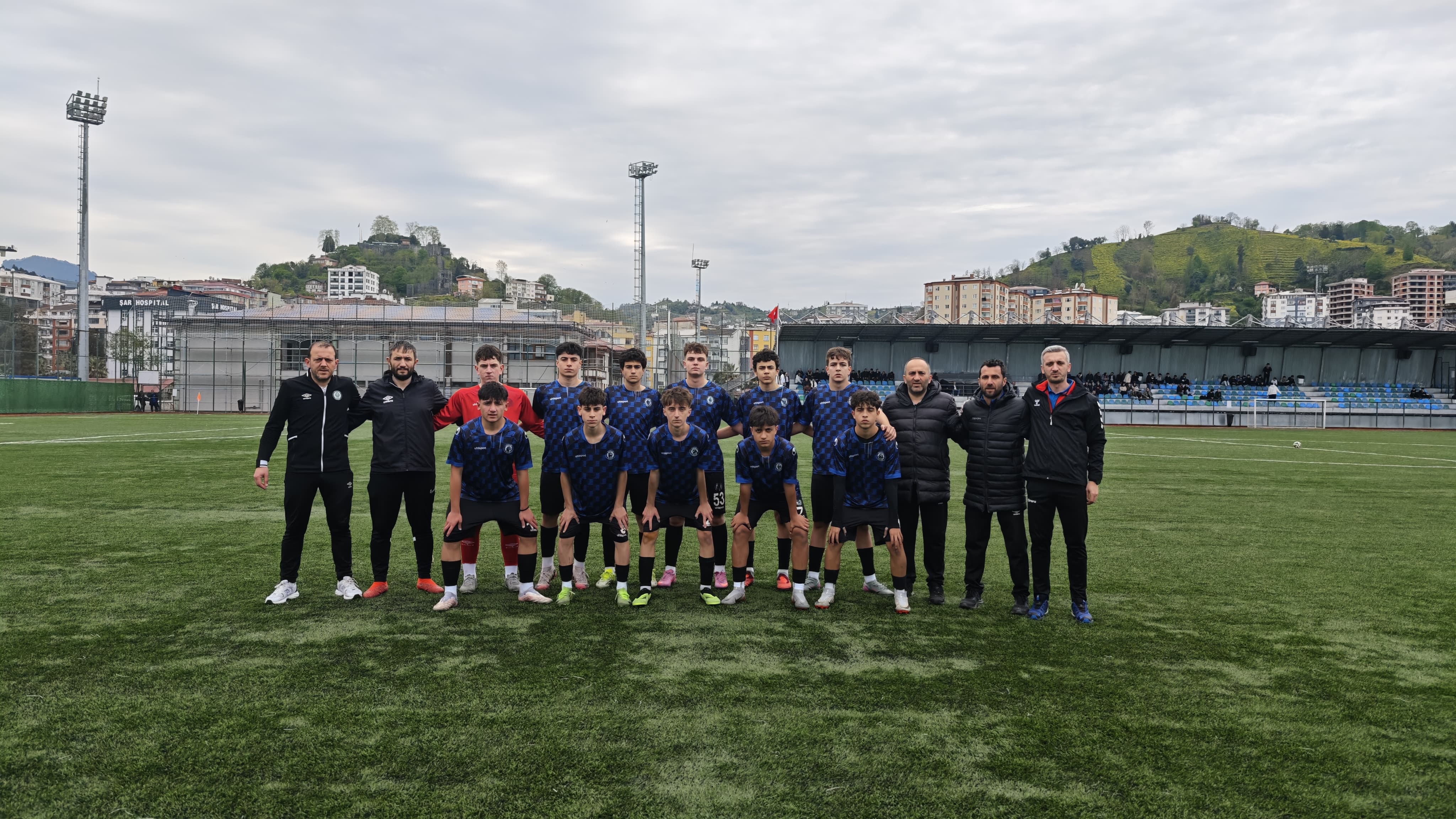 RİZE BELEDİYESPOR U-15 LİGİ İL ŞAMPİYONU OLDU